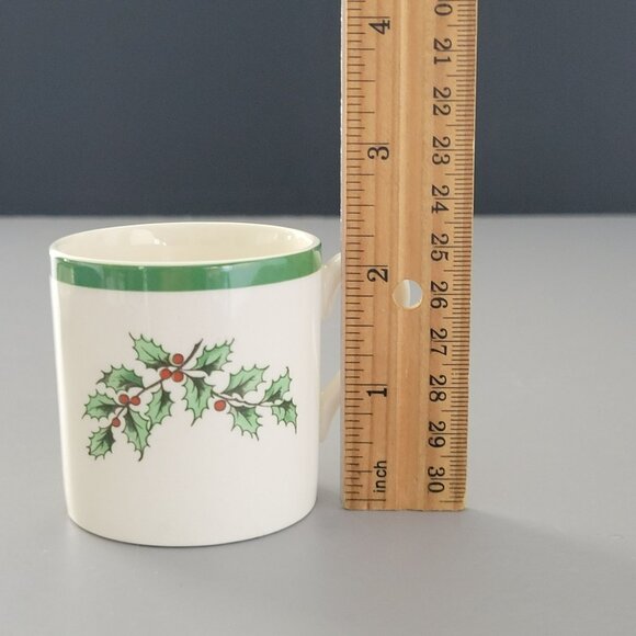 Vintage Spode England Christmas Tree Holly Berry Demitasse Cup & Saucer Set - Picture 8 of 10